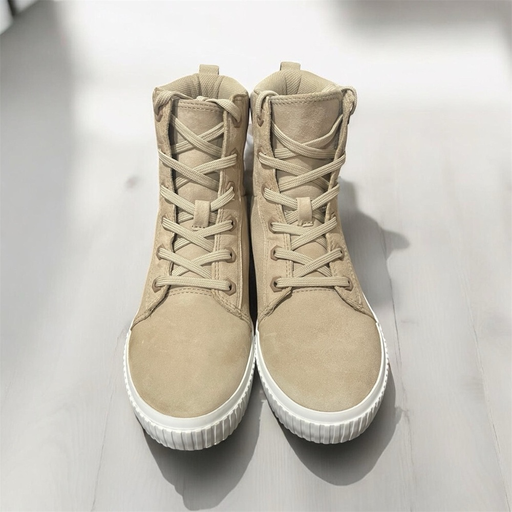 Timberland Tan Ankle Boots